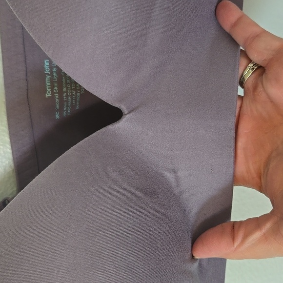 Tommy John Purple Second Skin Wireless Bra 38C - Picture 4 of 5